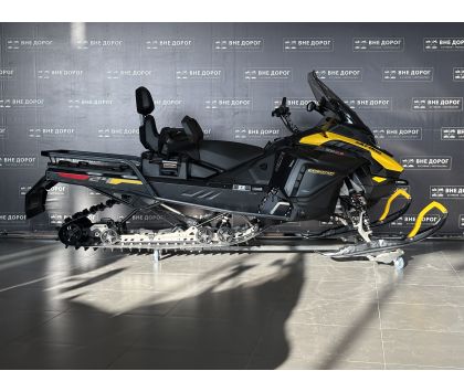 BRP SKI-DOO EXPEDITION LE 900 ACE Turbo R 24