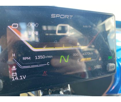 CFMOTO ZFORCE 1000 Sport R EPS с пробегом 2023 Голубо-желтый
