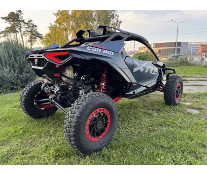 BRP Can-Am Maverik R X RS Smart-Shox