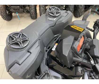 BRP CAN-AM OUTLANDER MAX 1000 XT-P, 2020 г. с пробегом Черно-желтый