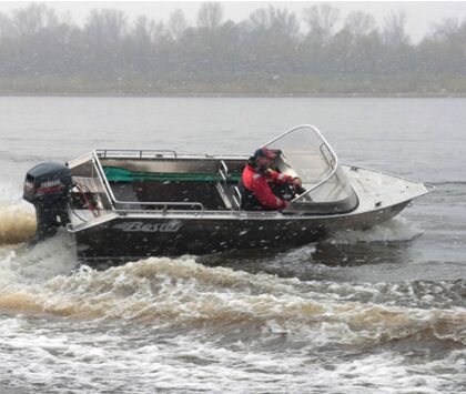 Алюминиевая моторная лодка Бестер-450 Зеленый