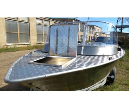 Алюминиевая моторная лодка Бестер-490 Светло-серый / Черный