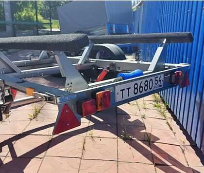 Б/У Прицеп Водник ССТ-7132-13 (г. Новосибирск) 2020 г R13 2500*1512 рессора Газель 1л
