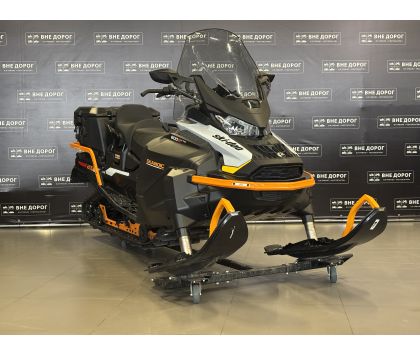 Снегоход BRP (БРП) SKI-DOO Skandic SE 600R E-ТЕС 20“, 2026 Серый