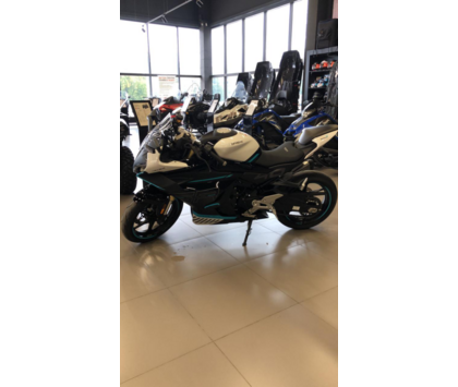 Мотоцикл CFMOTO 450SR (ABS) с пробегом Черный