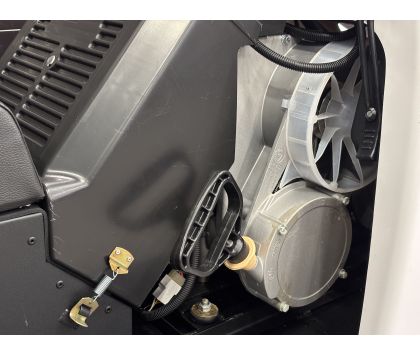 Снегоход БУРАН А Белый