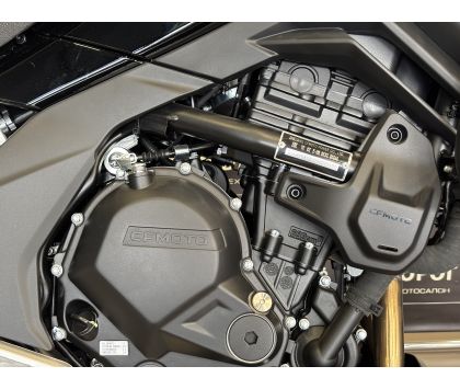 CFMOTO 700MT Advanced (ABS) Черный