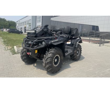 BRP CAN-AM OUTLANDER MAX 1000R XT-P 2017 г. с пробегом + прицеп Черный